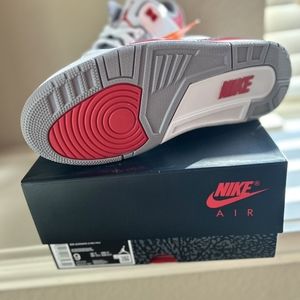 Jordan 3 Retro Fire Red